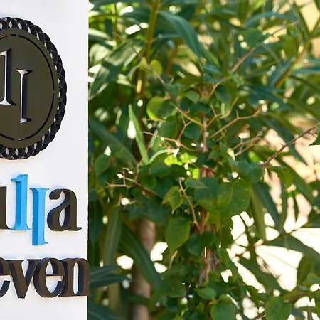 Eleven - Private With A Breathtaking View Villa *