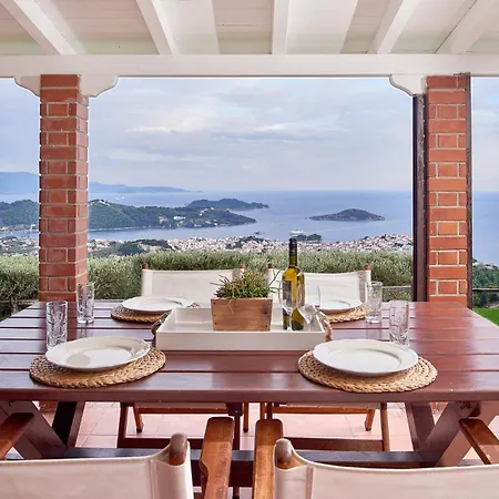 Eleven - Private With A Breathtaking View Skiatos